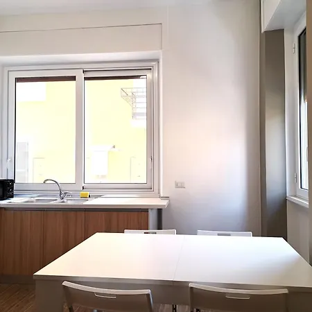 San Giovanni Metro Flat *