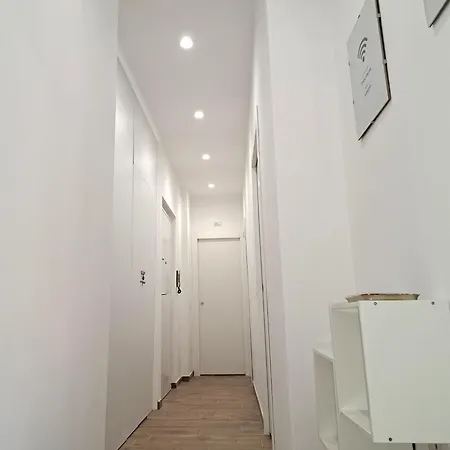 San Giovanni Metro Flat * Řím